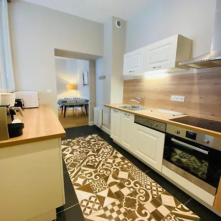 Le Du Parc Avec Parking Vieux Port Et Au Calme Apartman La Rochelle