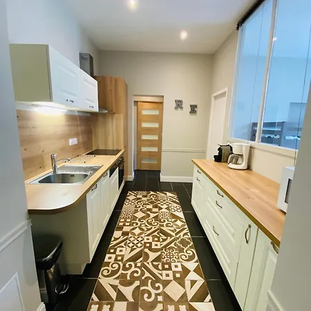 Apartman Le Du Parc Avec Parking Vieux Port Et Au Calme La Rochelle